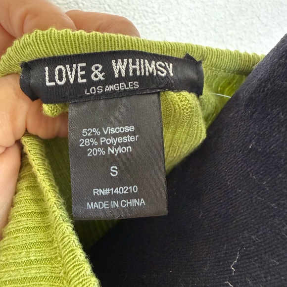 Green Ribbed Button-Up Cardigan - Picture 4 of 5